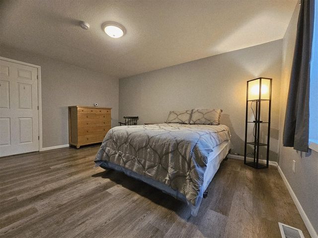 4492 E Bear Lake Road, Osseo, MI 49266