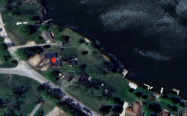 4492 E Bear Lake Road, Osseo, MI 49266