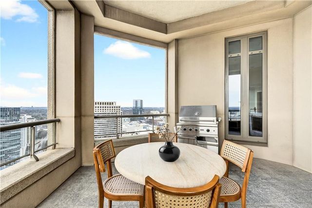 3376 Peachtree Road NE 41A, Atlanta, GA 30326