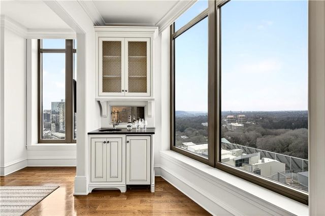 3376 Peachtree Road NE 41A, Atlanta, GA 30326