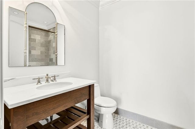 3376 Peachtree Road NE 41A, Atlanta, GA 30326