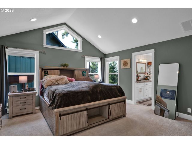 3343 BENTLEY Ave, Eugene, OR 97405