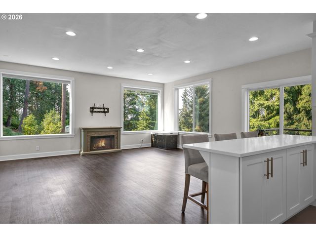 3343 BENTLEY Ave, Eugene, OR 97405