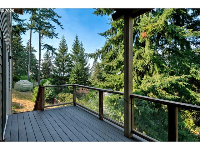 3343 BENTLEY Ave, Eugene, OR 97405