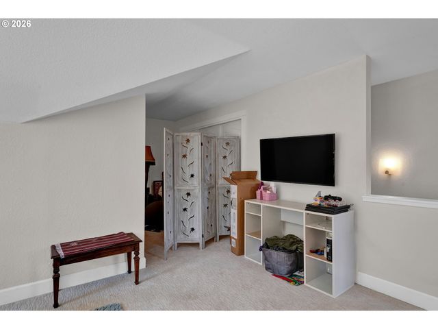 3343 BENTLEY Ave, Eugene, OR 97405