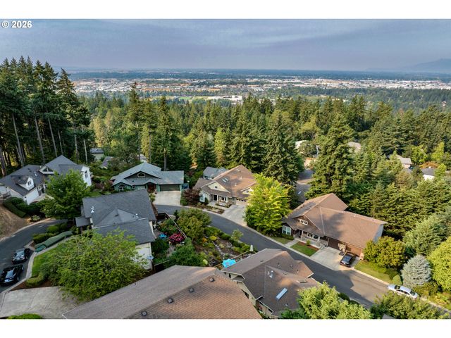 3343 BENTLEY Ave, Eugene, OR 97405