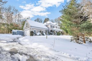 32 Pimlico Pond Rd, Sandwich, MA 02644