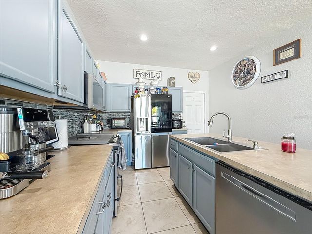 4947 SW 40TH LANE, Ocala, FL 34474