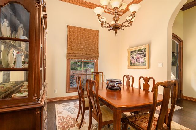 1166 Waters Edge Circle, Shreveport, LA 71106