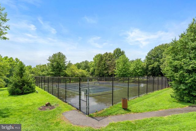 501 PALMTREE DR #3, Gaithersburg, MD 20878