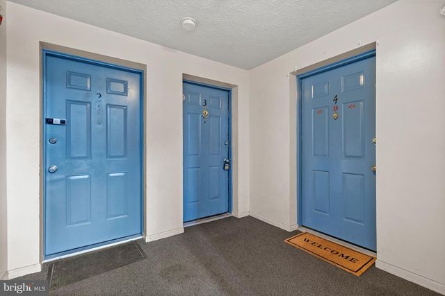 501 PALMTREE DR #3, Gaithersburg, MD 20878