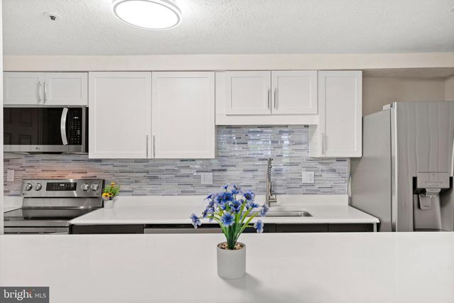 501 PALMTREE DR #3, Gaithersburg, MD 20878