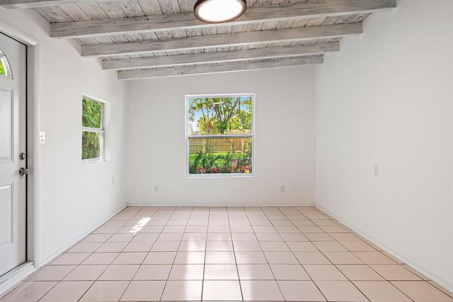 813 Avon Road, West Palm Beach, FL 33401