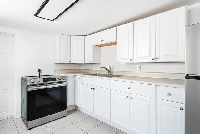 813 Avon Road, West Palm Beach, FL 33401