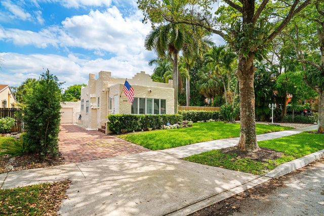 813 Avon Road, West Palm Beach, FL 33401