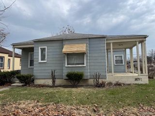 19400 Montrose, Detroit, MI 48235