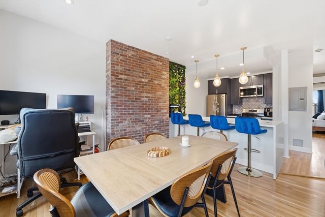 465 Massachusetts Ave 4, Boston, MA 02118