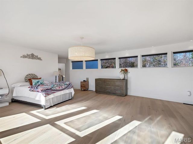 12070 Country Club Drive, Rolla, MO 65401