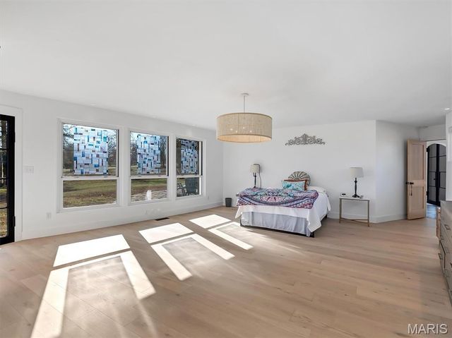 12070 Country Club Drive, Rolla, MO 65401