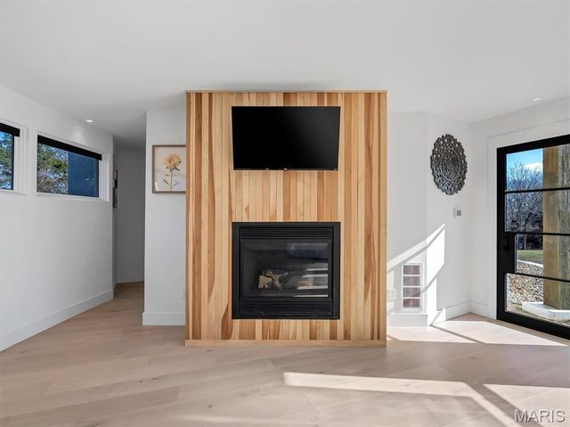 12070 Country Club Drive, Rolla, MO 65401