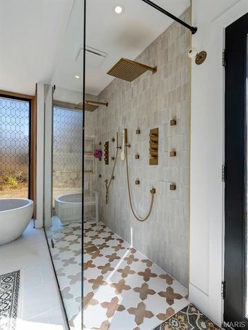 12070 Country Club Drive, Rolla, MO 65401