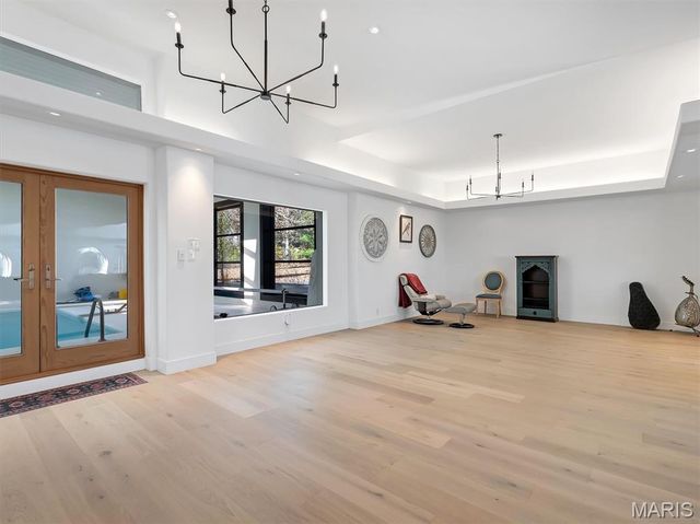 12070 Country Club Drive, Rolla, MO 65401