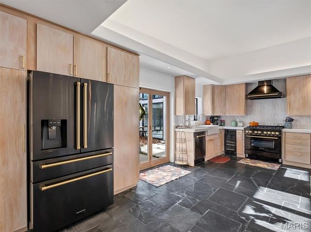 12070 Country Club Drive, Rolla, MO 65401