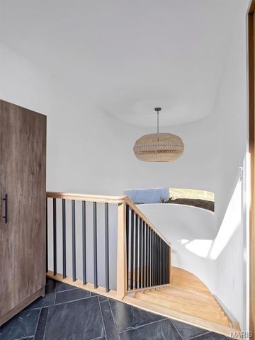 12070 Country Club Drive, Rolla, MO 65401