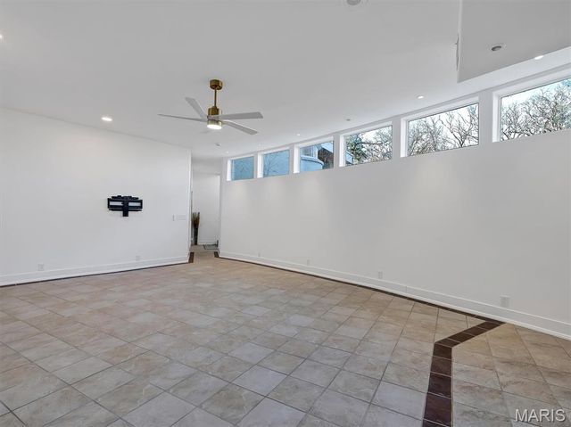 12070 Country Club Drive, Rolla, MO 65401