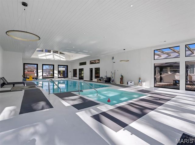 12070 Country Club Drive, Rolla, MO 65401