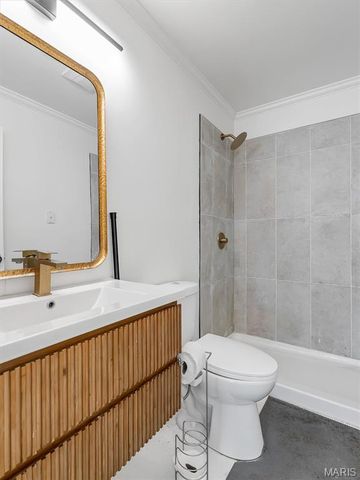 12070 Country Club Drive, Rolla, MO 65401