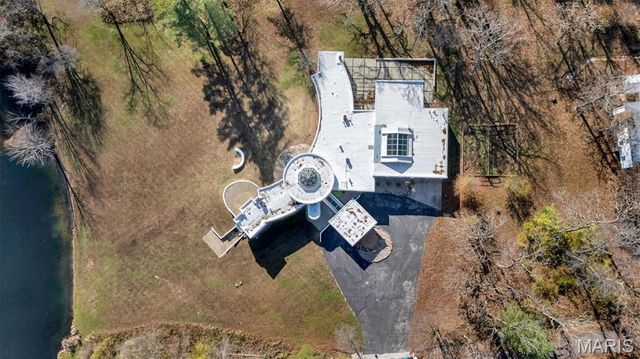 12070 Country Club Drive, Rolla, MO 65401