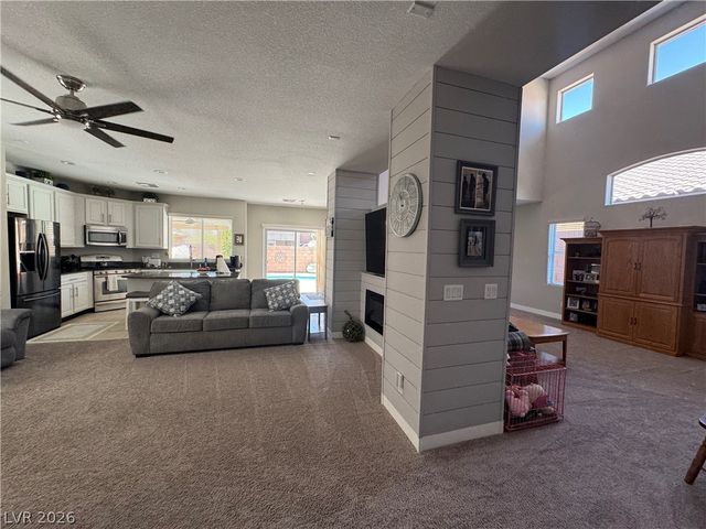 7379 Glorious Sun Drive, Las Vegas, NV 89178