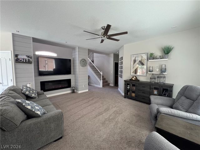 7379 Glorious Sun Drive, Las Vegas, NV 89178