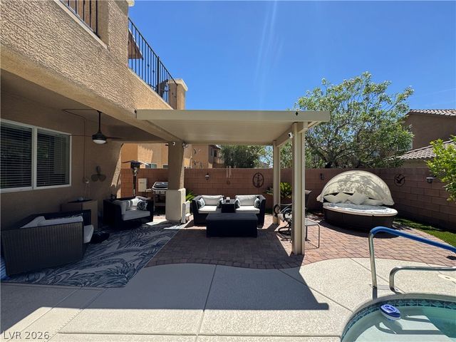 7379 Glorious Sun Drive, Las Vegas, NV 89178