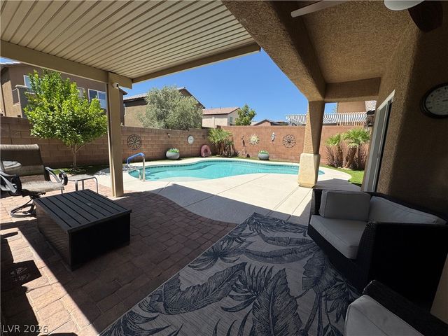 7379 Glorious Sun Drive, Las Vegas, NV 89178