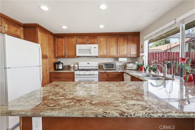 11477 Benton, Loma Linda, CA 92354