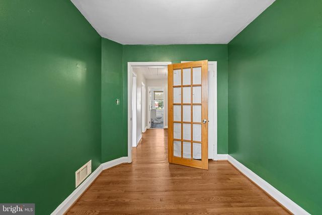 21 SKIDMORE CT, Baltimore, MD 21204