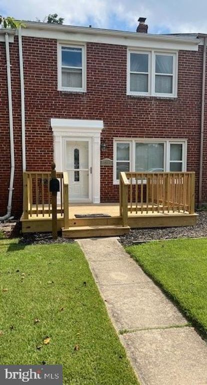 21 SKIDMORE CT, Baltimore, MD 21204
