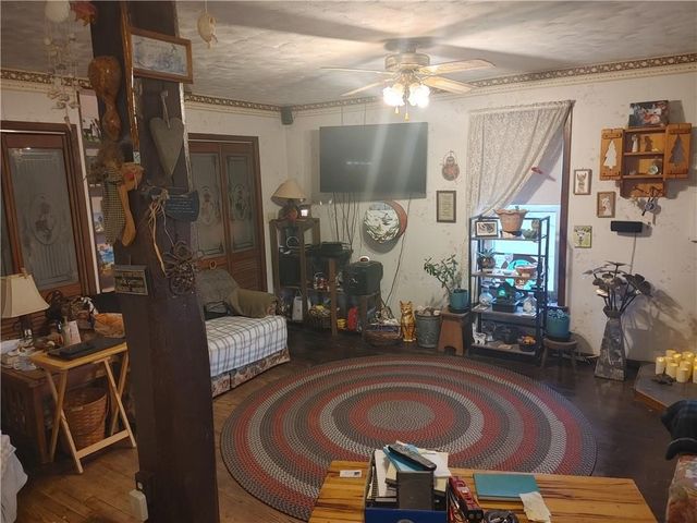 2125 Oak Orchard River Road, Carlton, NY 14571