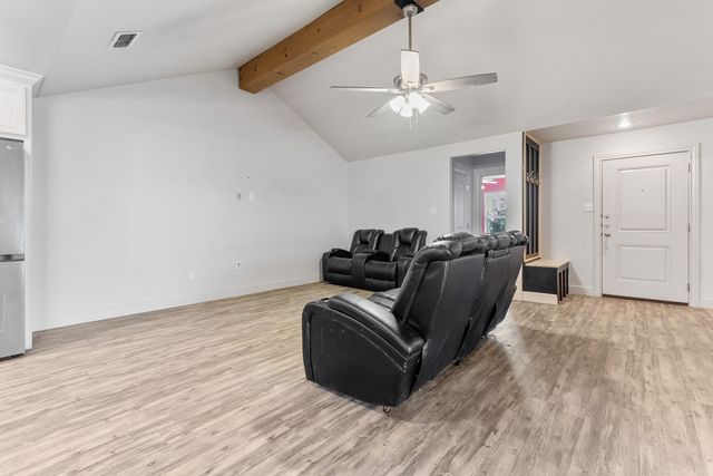 3811 133rd Street, Lubbock, TX 79423