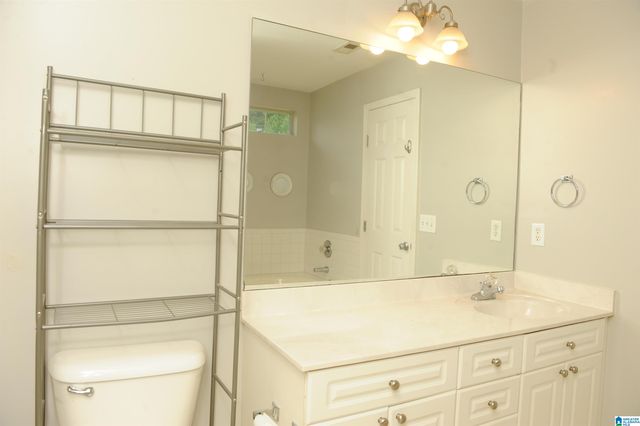500 CAMDEN COVE CIRCLE, Calera, AL 35040