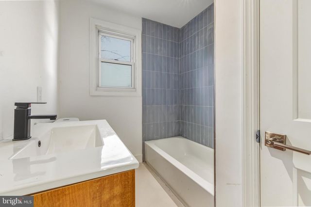 3 FARNDALE RD, Somerdale, NJ 08083