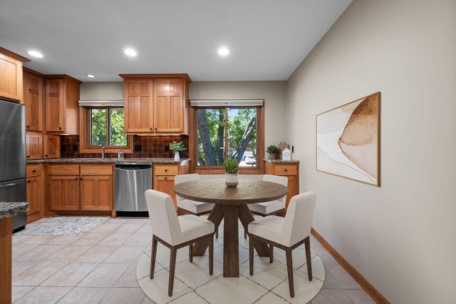 801 E 102nd Street, Bloomington, MN 55420