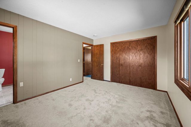 801 E 102nd Street, Bloomington, MN 55420