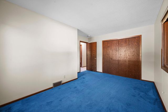 801 E 102nd Street, Bloomington, MN 55420