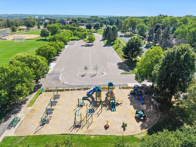 801 E 102nd Street, Bloomington, MN 55420
