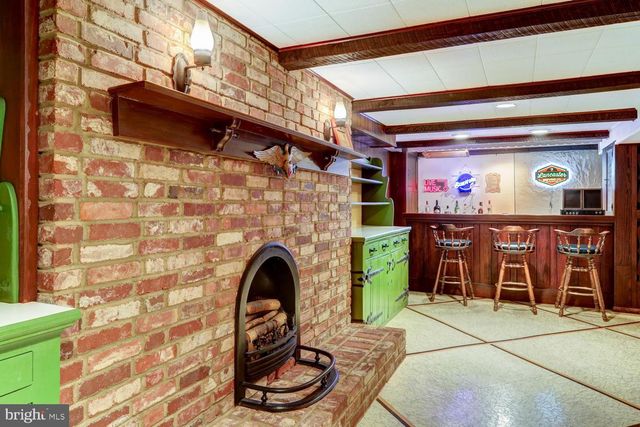 2113 LYNDELL DR, Lancaster, PA 17601