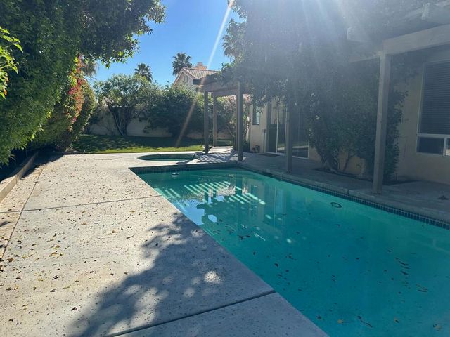 248 Strada Fortuna, Palm Desert, CA 92260