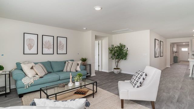 31 Ashworth Dr., Tabor City, NC 28463